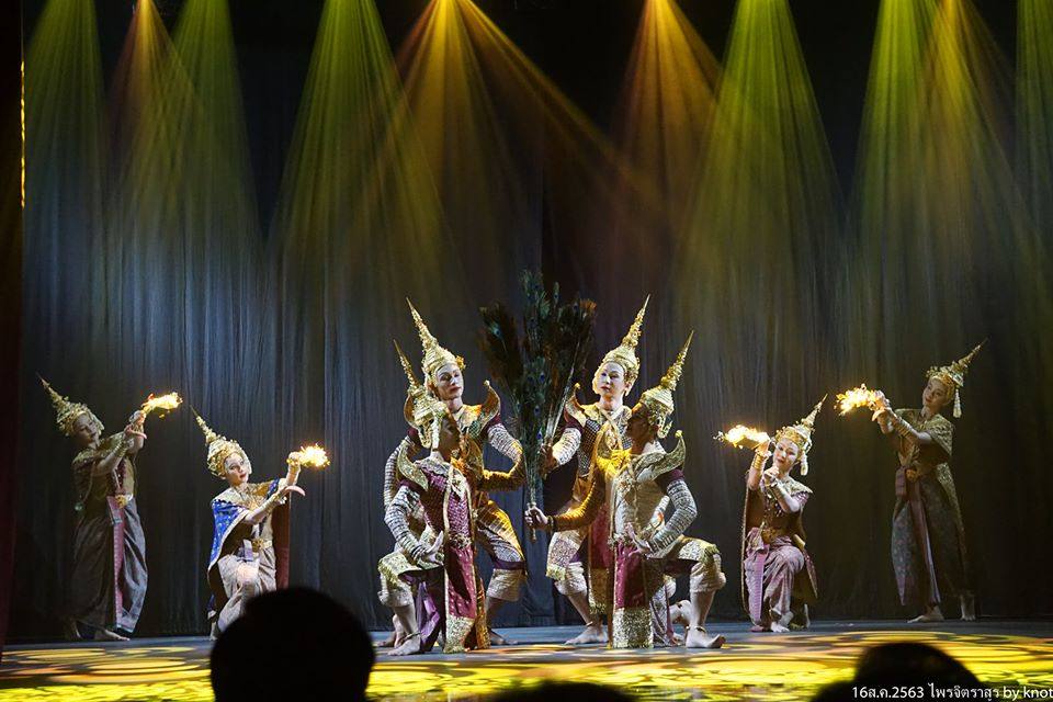 Thailand ðđð | “āđāļāļāļīāļāļĢāļēāļŠāļđāļĢ” Khon masked dance drama in Thailand