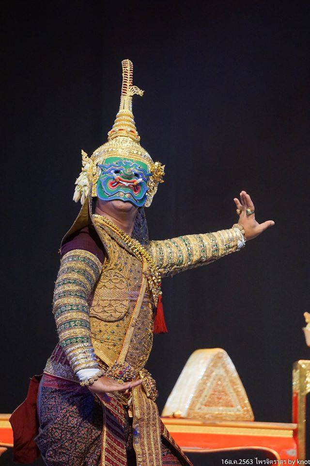 Thailand ðđð | “āđāļāļāļīāļāļĢāļēāļŠāļđāļĢ” Khon masked dance drama in Thailand