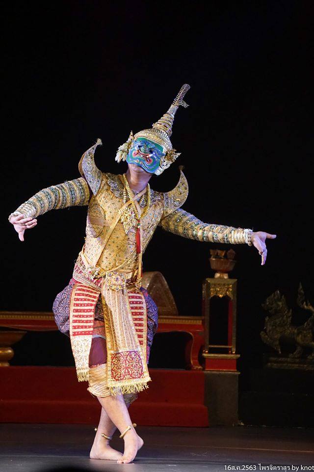 Thailand ðđð | “āđāļāļāļīāļāļĢāļēāļŠāļđāļĢ” Khon masked dance drama in Thailand