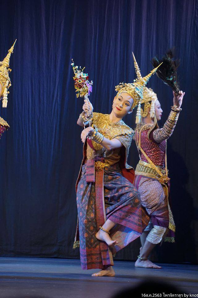Thailand ðđð | “āđāļāļāļīāļāļĢāļēāļŠāļđāļĢ” Khon masked dance drama in Thailand