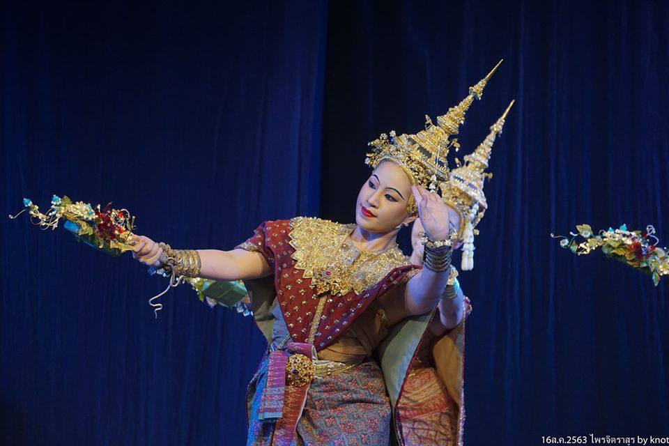 Thailand ðđð | “āđāļāļāļīāļāļĢāļēāļŠāļđāļĢ” Khon masked dance drama in Thailand