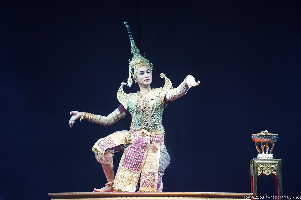 Thailand 🇹🇭 | “ไพจิตราสูร” Khon masked dance drama in Thailand
