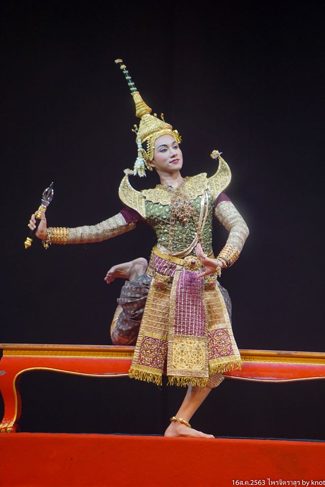 Thailand 🇹🇭 | “ไพจิตราสูร” Khon masked dance drama in Thailand