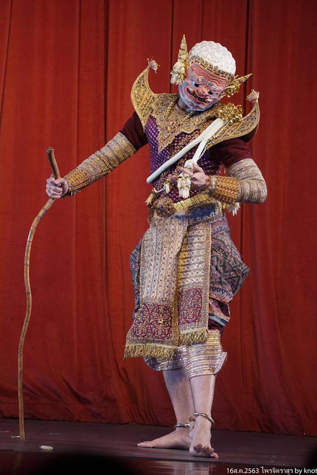 Thailand 🇹🇭 | “ไพจิตราสูร” Khon masked dance drama in Thailand