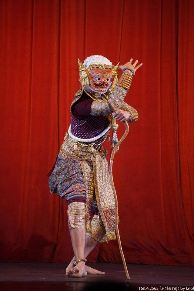 Thailand 🇹🇭 | “ไพจิตราสูร” Khon masked dance drama in Thailand