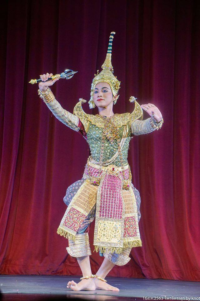Thailand 🇹🇭 | “ไพจิตราสูร” Khon masked dance drama in Thailand