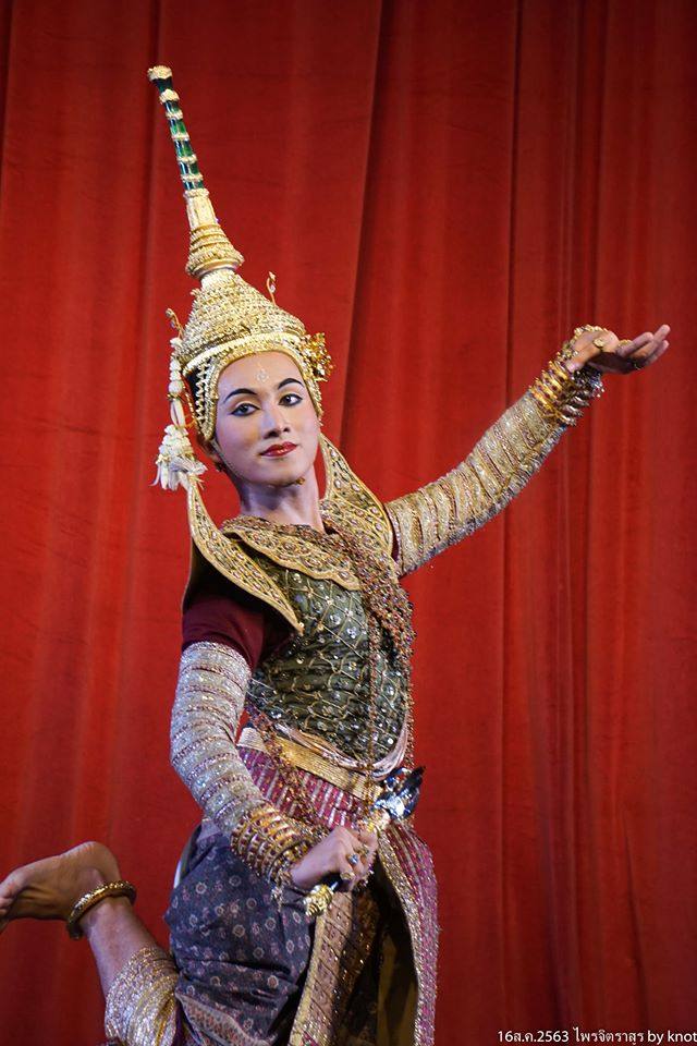 Thailand 🇹🇭 | “ไพจิตราสูร” Khon masked dance drama in Thailand