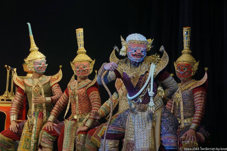 Thailand 🇹🇭 | “ไพจิตราสูร” Khon masked dance drama in Thailand