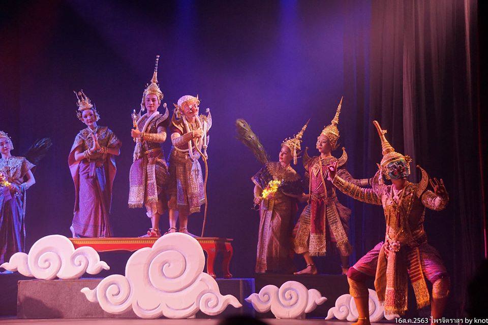 Thailand ðđð | “āđāļāļāļīāļāļĢāļēāļŠāļđāļĢ” Khon masked dance drama in Thailand