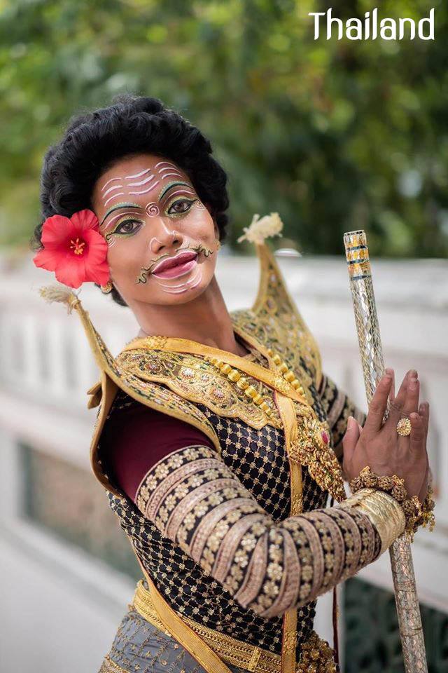 Thailand 🇹🇭 | "สังข์ทอง" Thai performance art