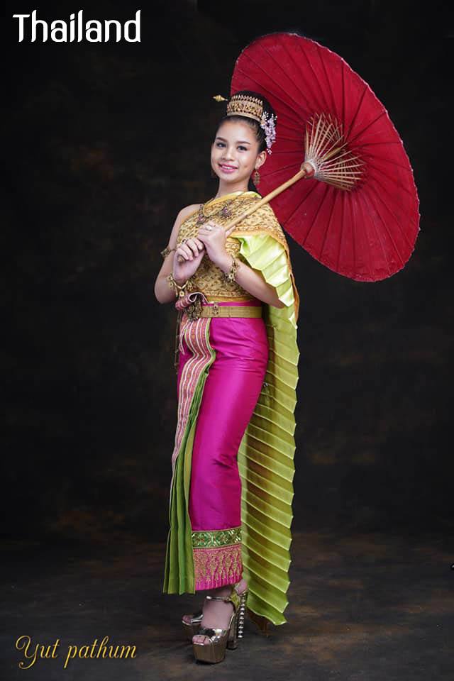 THAILAND ðđð | Thai national costume, āļāļļāļāđāļāļĒāļāļąāļāļĢāļāļĢāļĢāļāļī