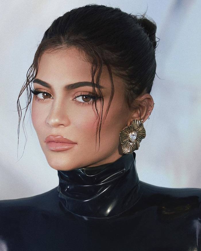 Kylie Jenner @ Vogue HK August 2020