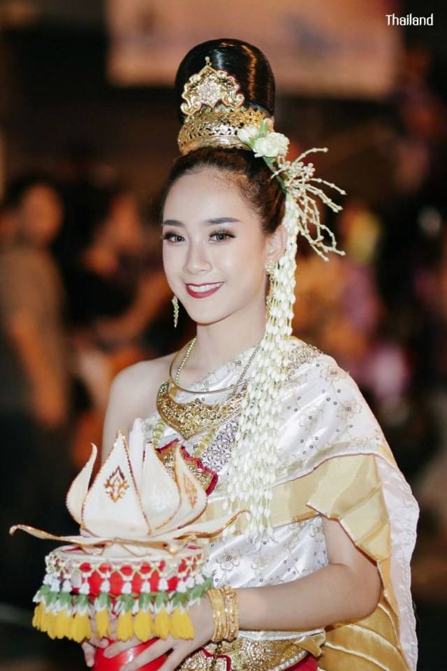 Thailandðđð | Lanna - Wonderful Arts, Wonderful Chiang Rai āļĄāļŦāļąāļĻāļāļĢāļĢāļĒāđāđāļŦāđāļāļĻāļīāļĨāļāļ° āļāļēāļĢāļĒāļ°āļāļāļĢāđāļāļĩāļĒāļāļĢāļēāļĒ