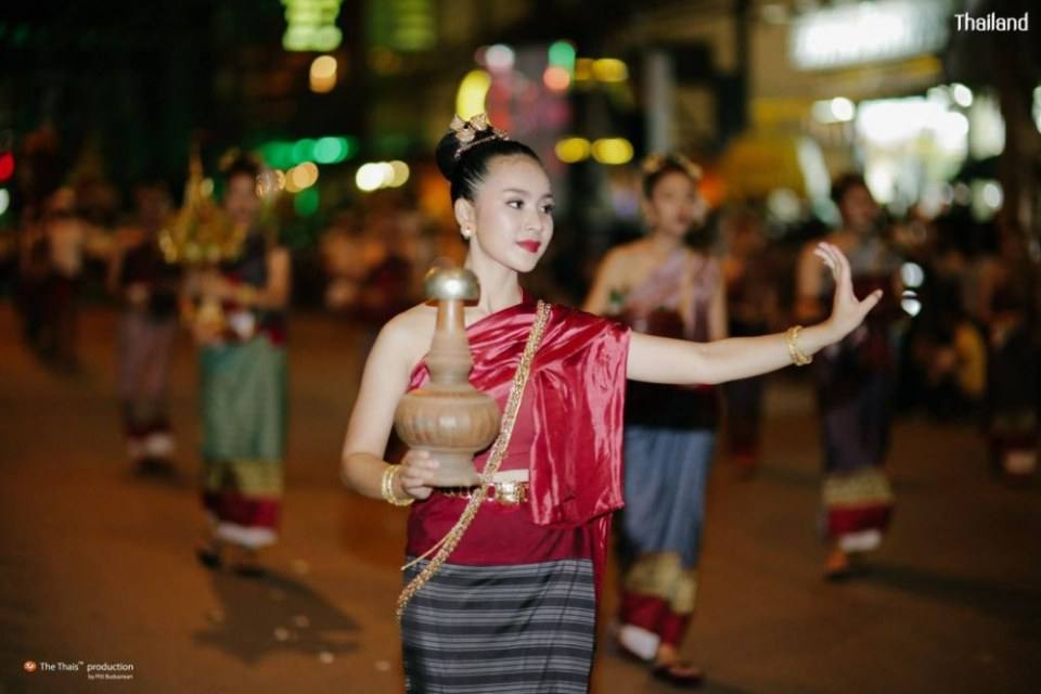 Thailandðđð | Lanna - Wonderful Arts, Wonderful Chiang Rai āļĄāļŦāļąāļĻāļāļĢāļĢāļĒāđāđāļŦāđāļāļĻāļīāļĨāļāļ° āļāļēāļĢāļĒāļ°āļāļāļĢāđāļāļĩāļĒāļāļĢāļēāļĒ