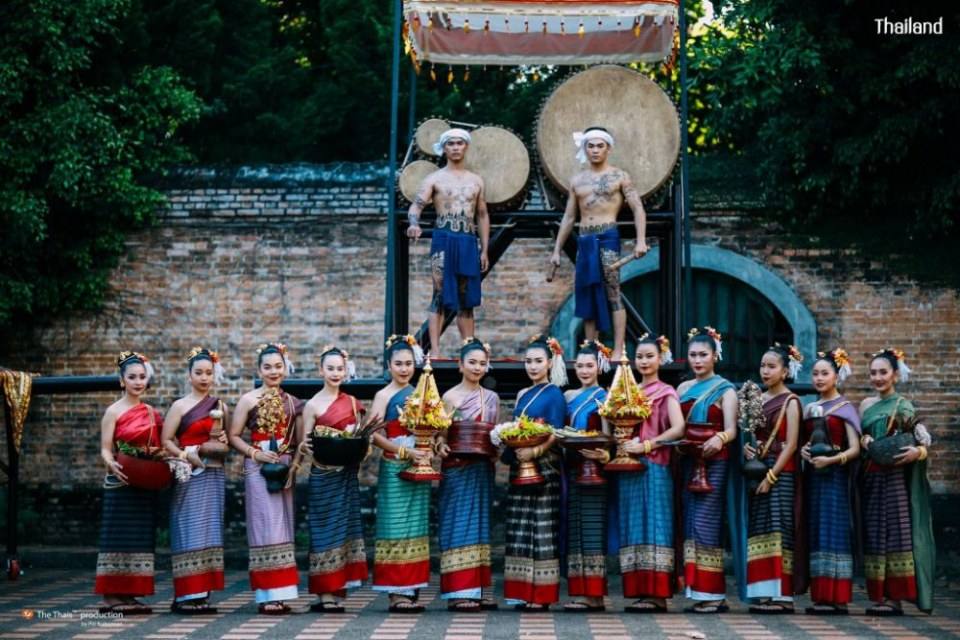 Thailandðđð | Lanna - Wonderful Arts, Wonderful Chiang Rai āļĄāļŦāļąāļĻāļāļĢāļĢāļĒāđāđāļŦāđāļāļĻāļīāļĨāļāļ° āļāļēāļĢāļĒāļ°āļāļāļĢāđāļāļĩāļĒāļāļĢāļēāļĒ