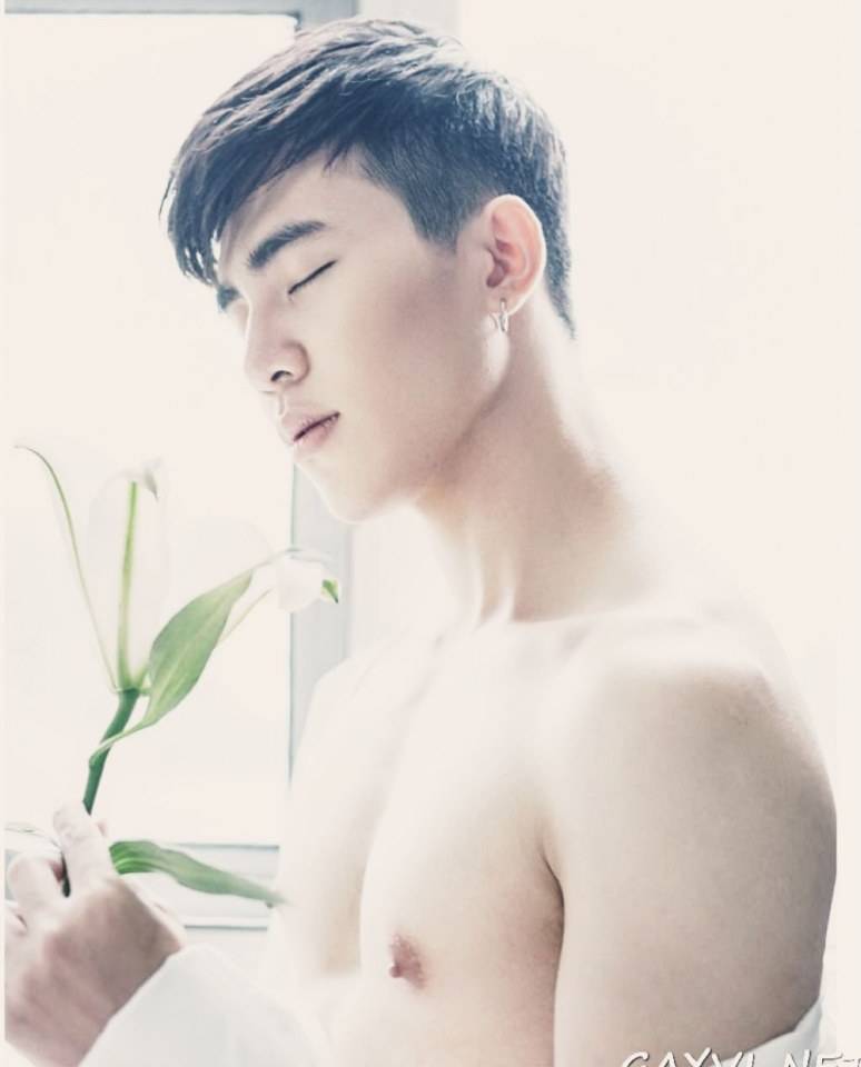 ชายน่าไช