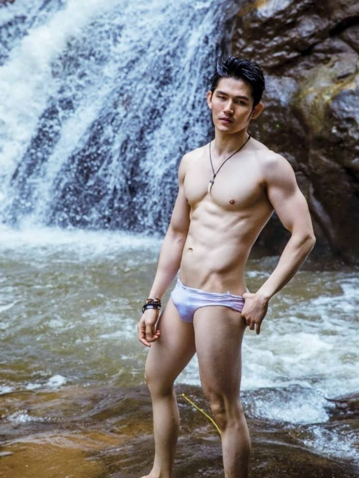 ชายน่าโช๊ก