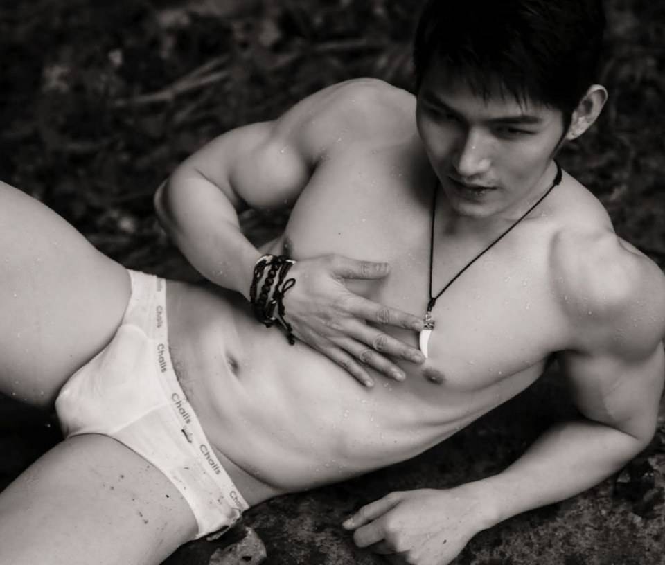 ชายน่าโช๊ก