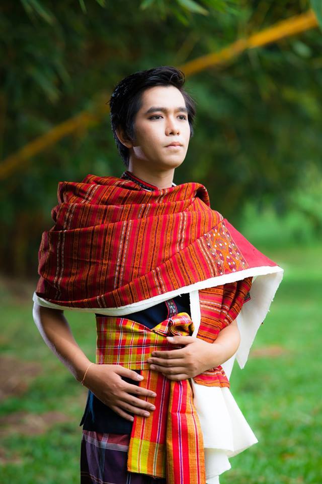 THAILAND ðđð | āļāļļāļāļāļ·āđāļāđāļĄāļ·āļāļāļāļĩāļŠāļēāļ, Isan traditional costume