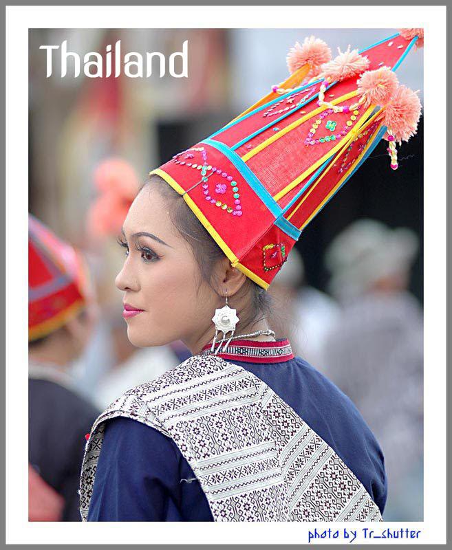 THAILAND ðđð | āļāļļāļāļāļ·āđāļāđāļĄāļ·āļāļāļāļĩāļŠāļēāļ, Isan traditional costume
