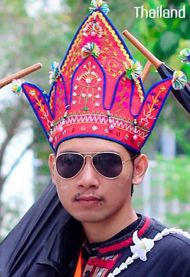 THAILAND ðđð | āļāļļāļāļāļ·āđāļāđāļĄāļ·āļāļāļāļĩāļŠāļēāļ, Isan traditional costume