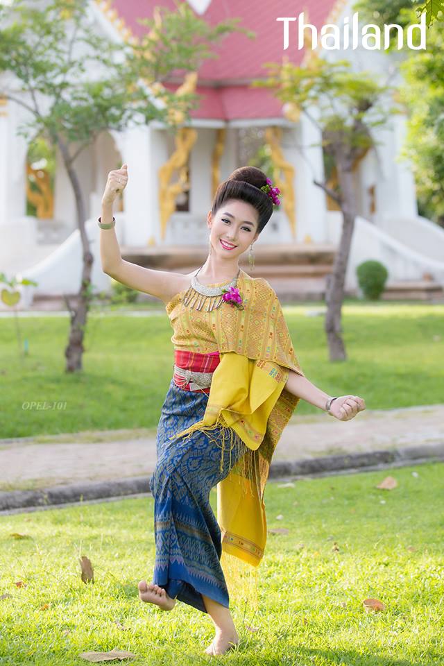 THAILAND 🇹🇭 | ชุดพื้นเมืองอีสาน, Isan traditional costume