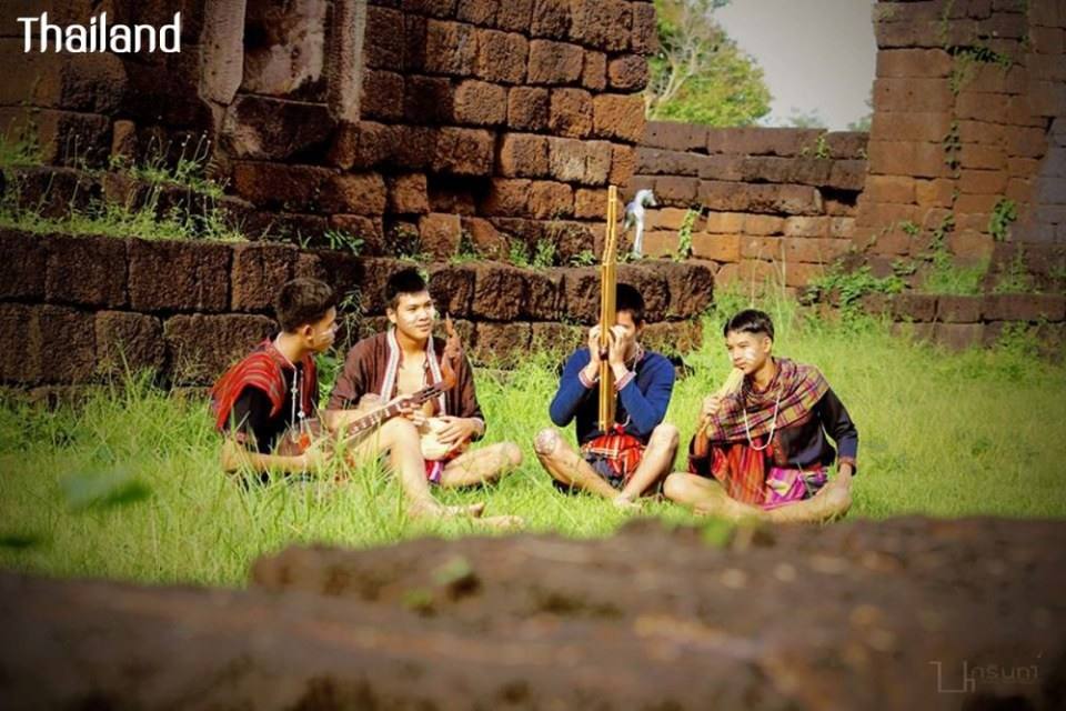 THAILAND 🇹🇭 | ชุดพื้นเมืองอีสาน, Isan traditional costume