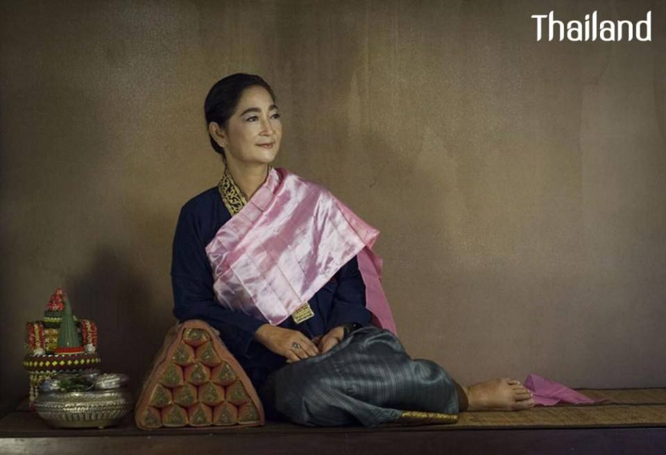 THAILAND 🇹🇭 | ชุดพื้นเมืองอีสาน, Isan traditional costume