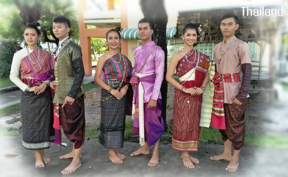 THAILAND 🇹🇭 | ชุดพื้นเมืองอีสาน, Isan traditional costume