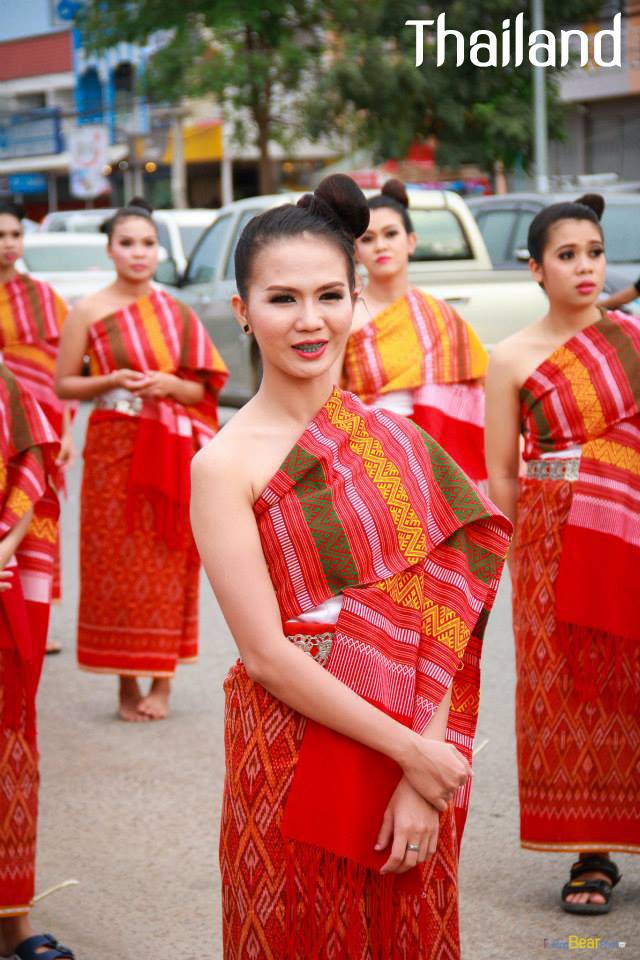 THAILAND 🇹🇭 | ชุดพื้นเมืองอีสาน, Isan traditional costume