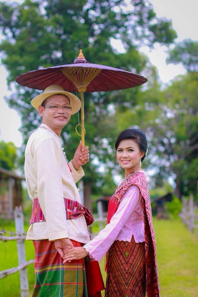Thailand 🇹🇭 | ชุดแต่งงานอีสาน (งานกินดอง) ลานคำดีไซน์