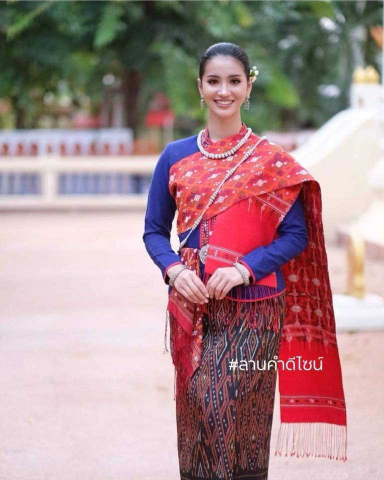 Thailand 🇹🇭 | ชุดแต่งงานอีสาน (งานกินดอง) ลานคำดีไซน์