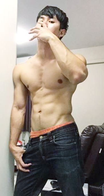 แมนทั้งลำน่าจับมาทำเป็นเมีย