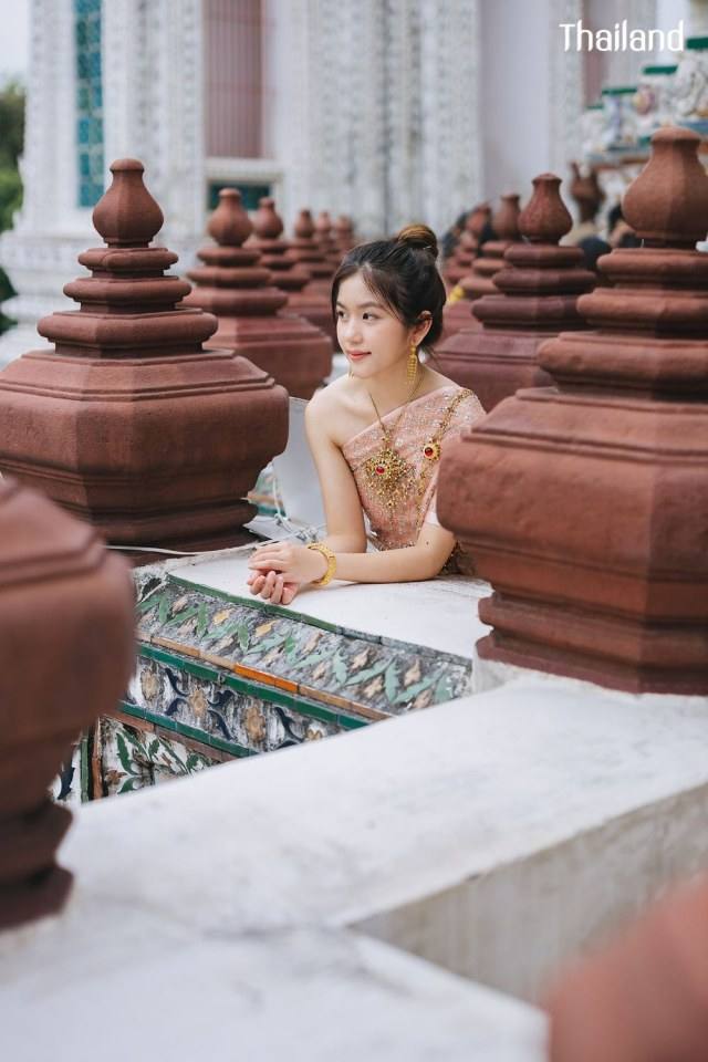 Thailand 🇹🇭 | Thai Traditional dress, ชุดไทย
