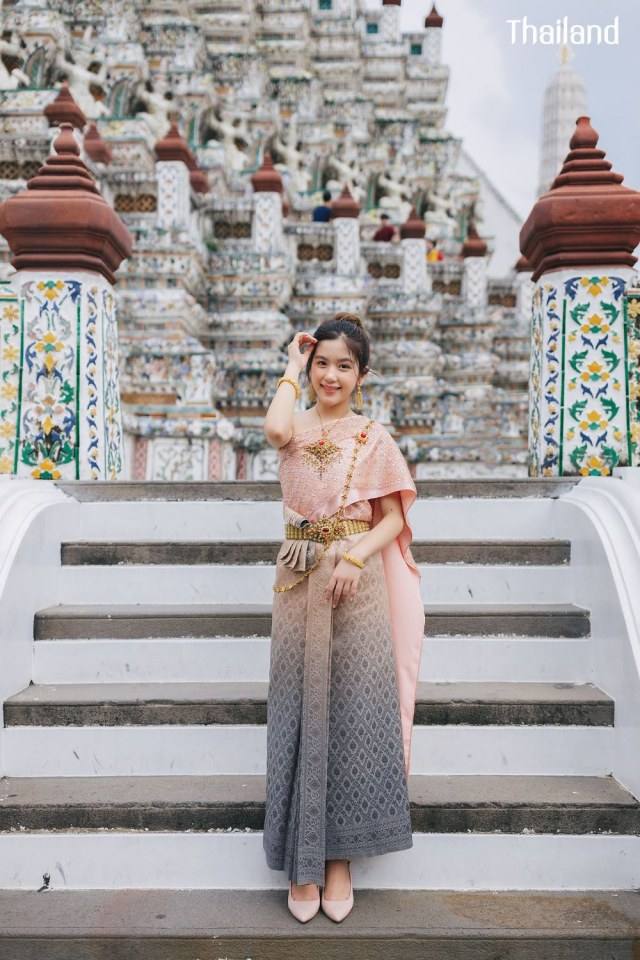 Thailand 🇹🇭 | Thai Traditional dress, ชุดไทย