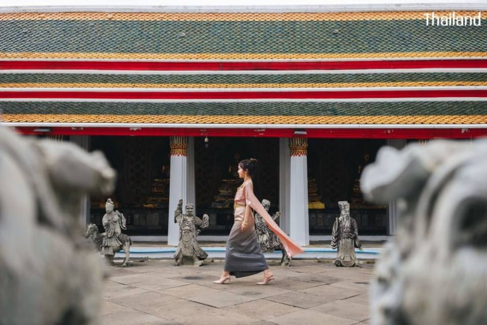 Thailand 🇹🇭 | Thai Traditional dress, ชุดไทย