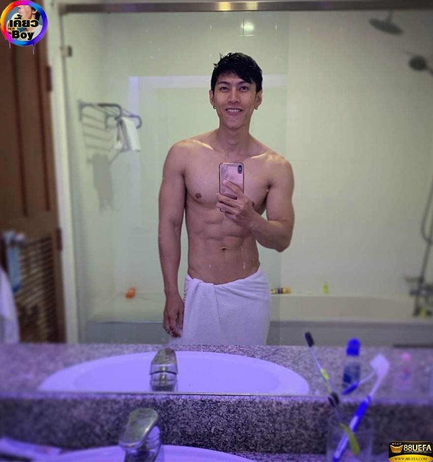 8 สุดที่ฮักรักนะต้าววาฬ CUTEmans } 17