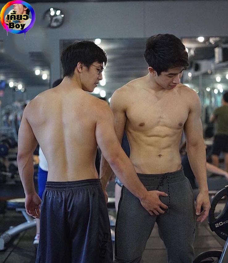 8 สุดที่ฮักรักนะต้าววาฬ CUTEmans } 17