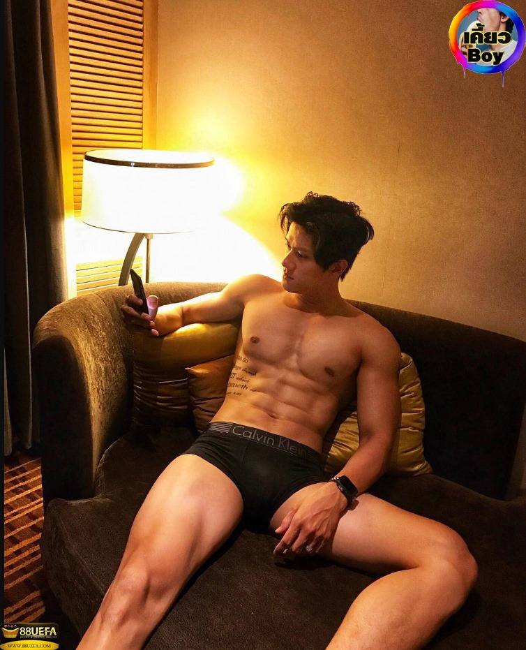 8 สุดที่ฮักรักนะต้าววาฬ CUTEmans } 17