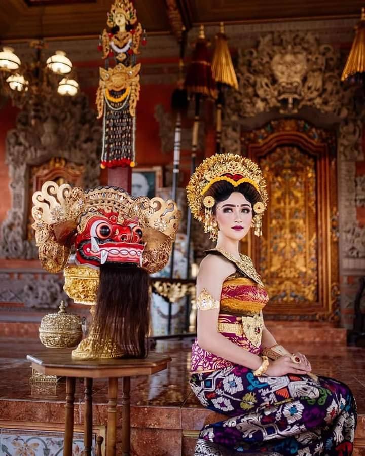 Indonesia 🇮🇩 traditional outfit