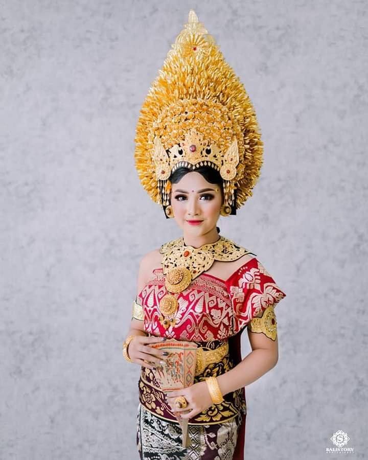 Indonesia 🇮🇩 traditional outfit