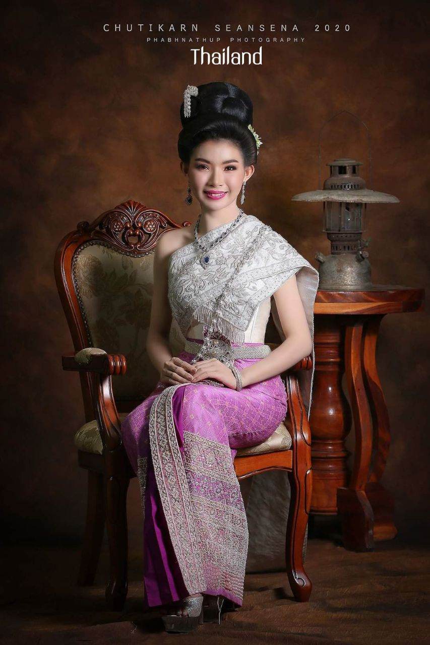 THAILAND 🇹🇭 | Thai national costume "Thai outfit" ชุดประจำชาติไทย