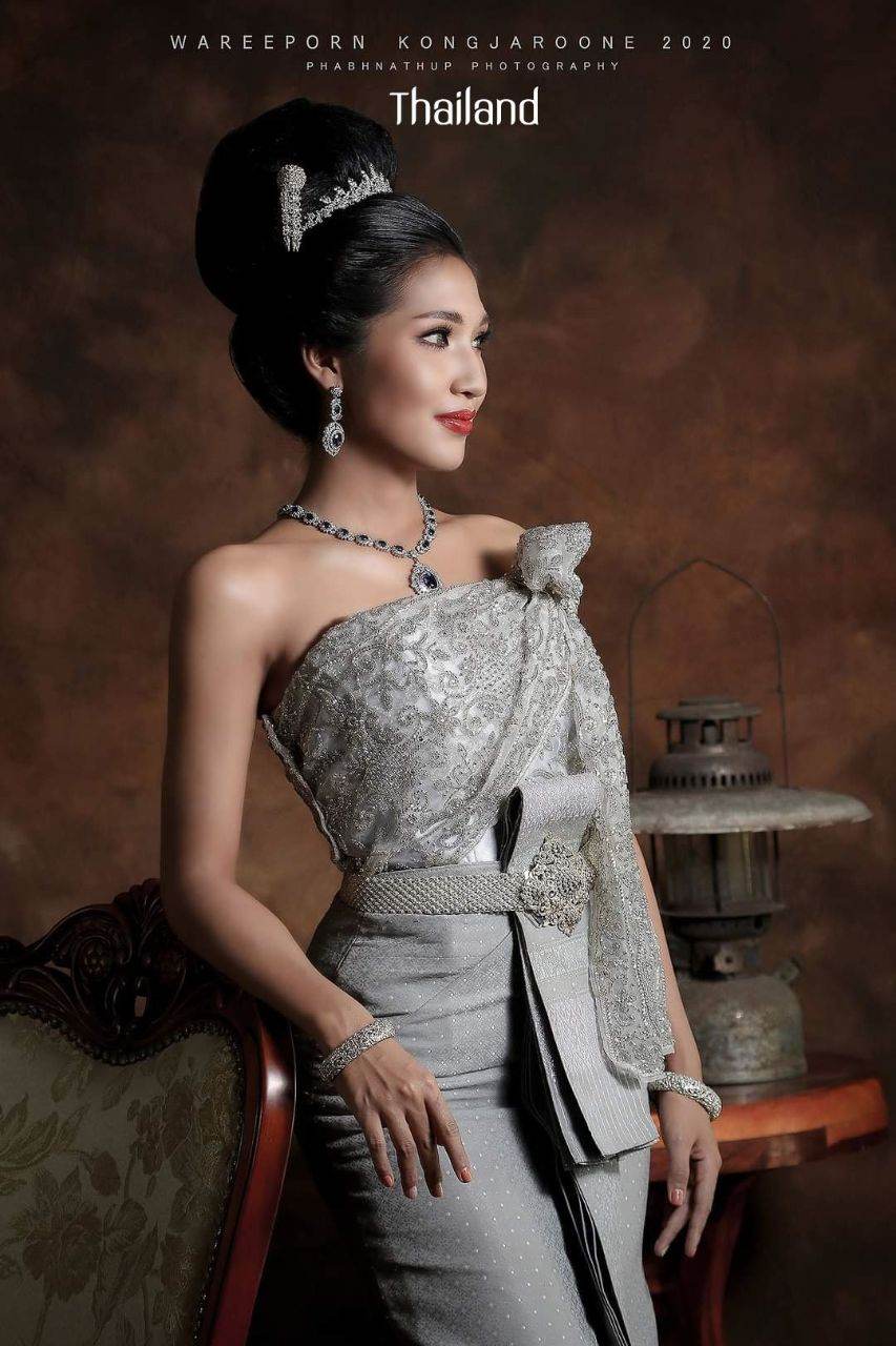 THAILAND 🇹🇭 | Thai national costume "Thai outfit" ชุดประจำชาติไทย
