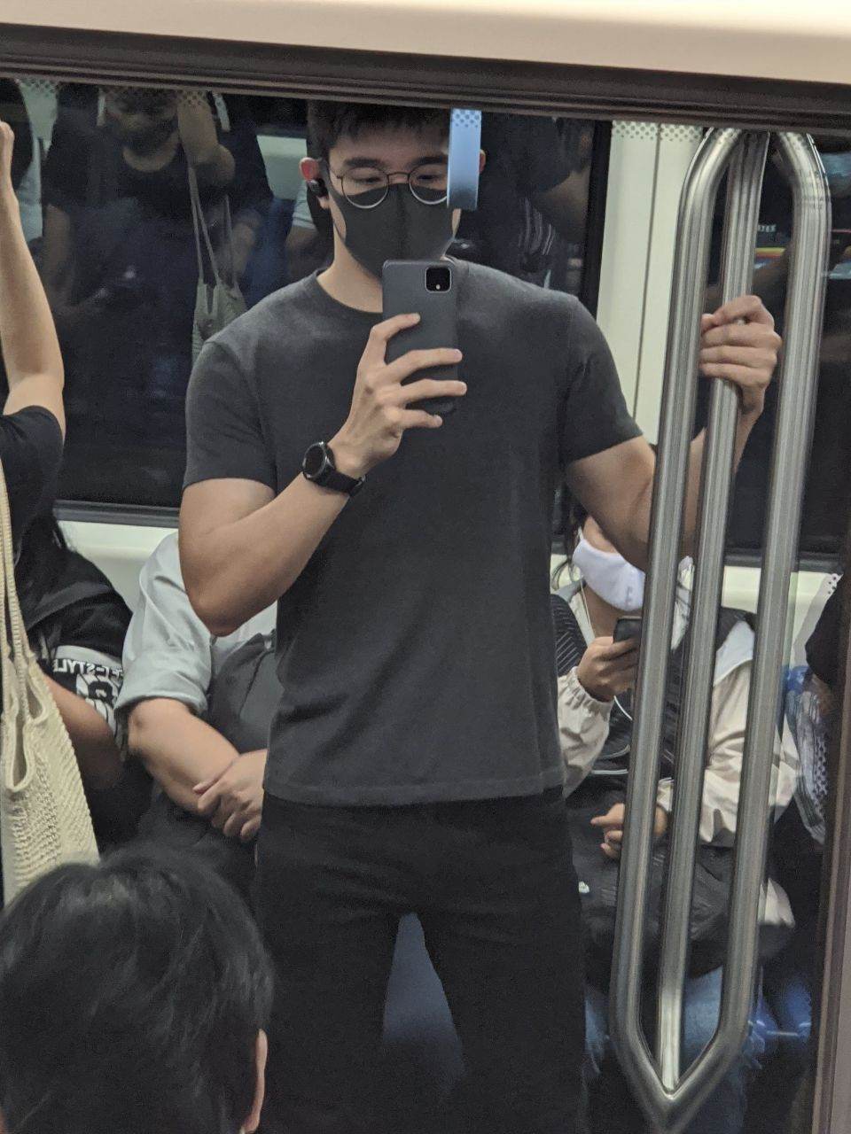 ความรักของเราเกิดที่ SE7EN > 7