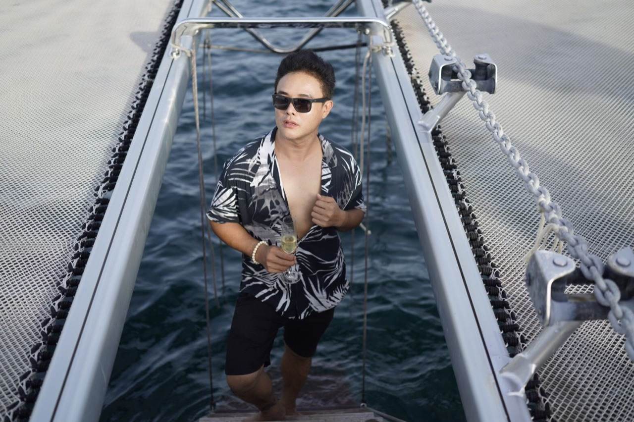ร่องเรือยอชร์ทะเลพัทยา