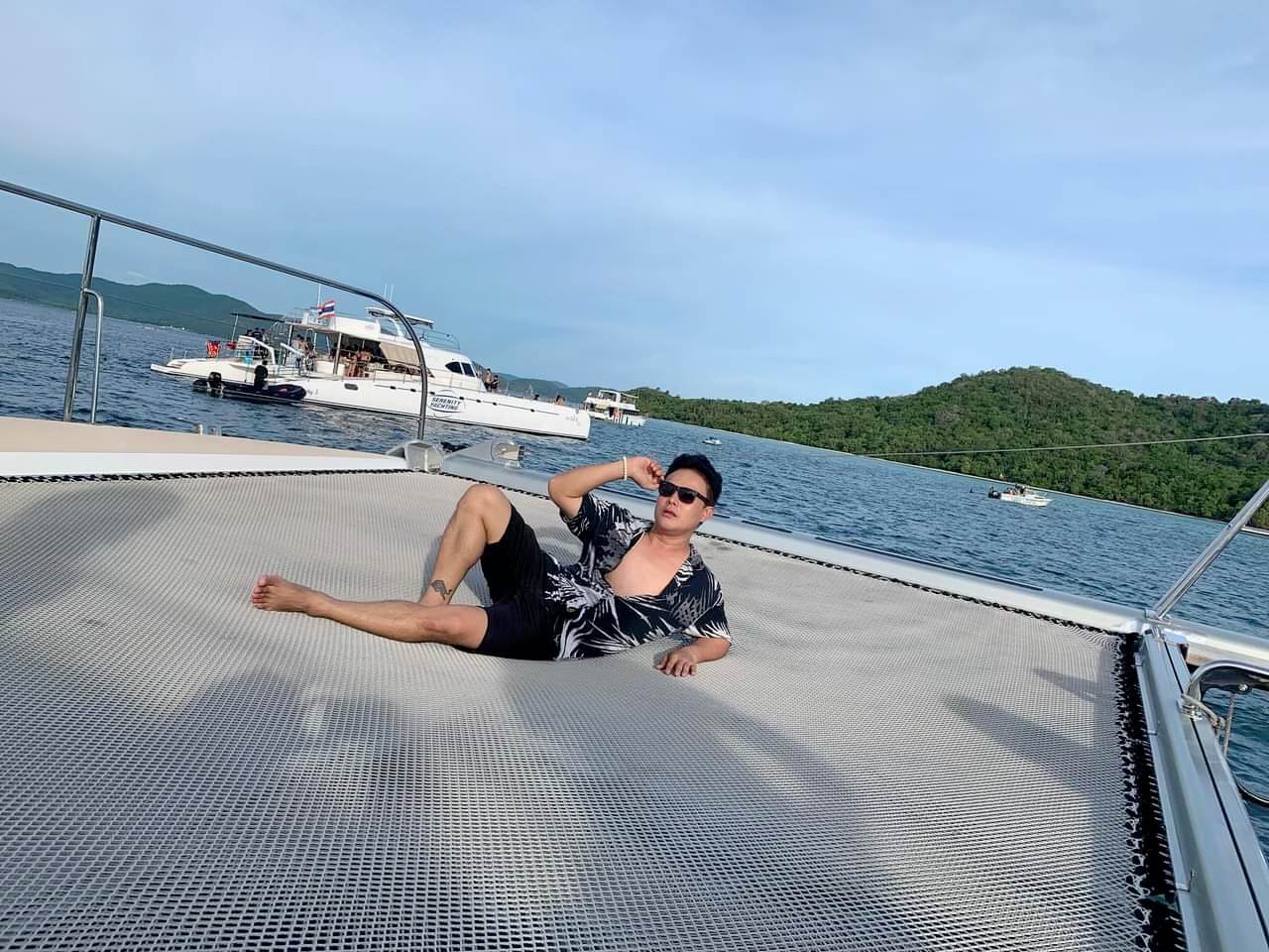 ร่องเรือยอชร์ทะเลพัทยา