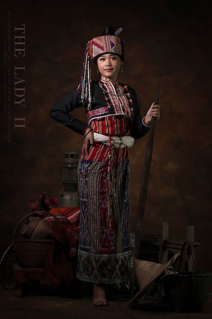 Laos 🇱🇦 | Tai meuy ethnic, "ໄຕເມີ້ຍ"