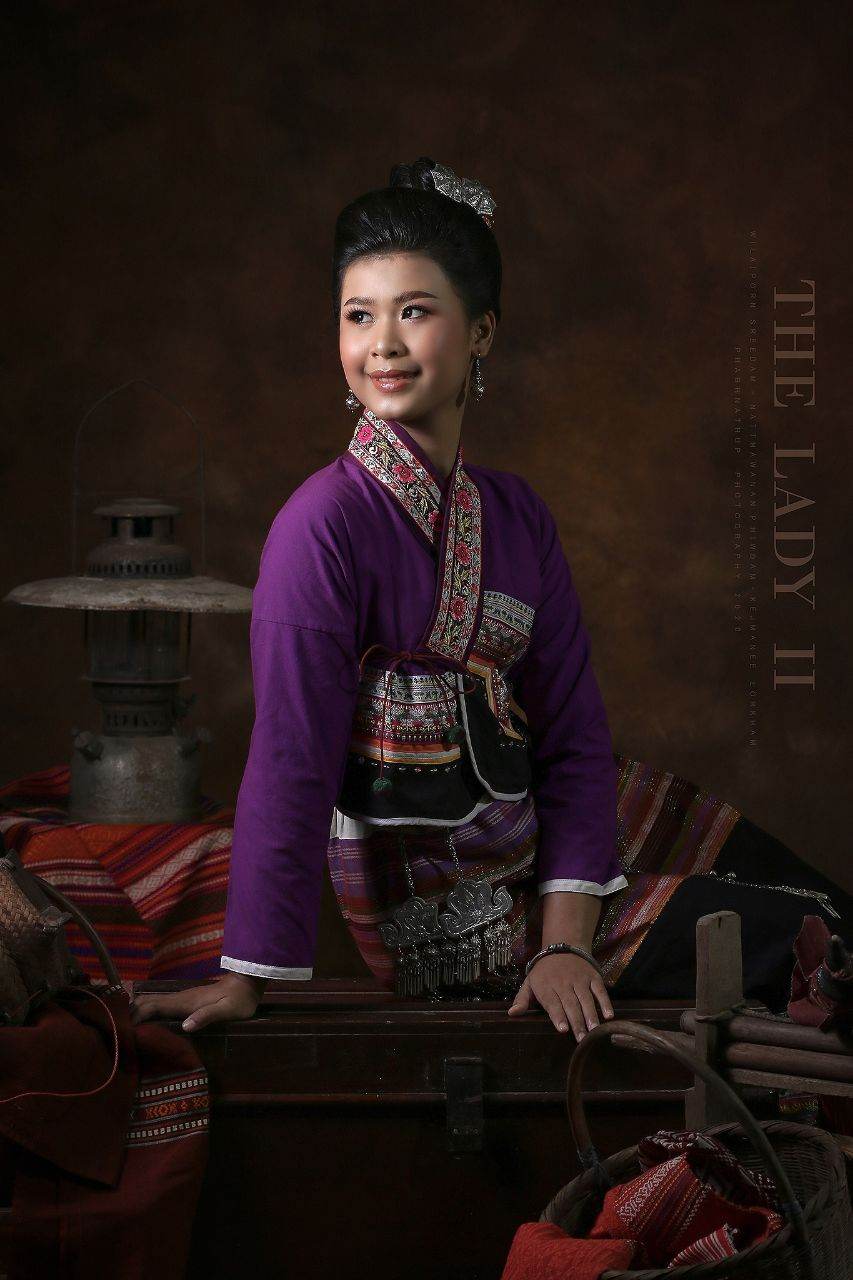 Laos 🇱🇦 | Tai Lue ethnic “ເຜົ່າໄຕລື້”