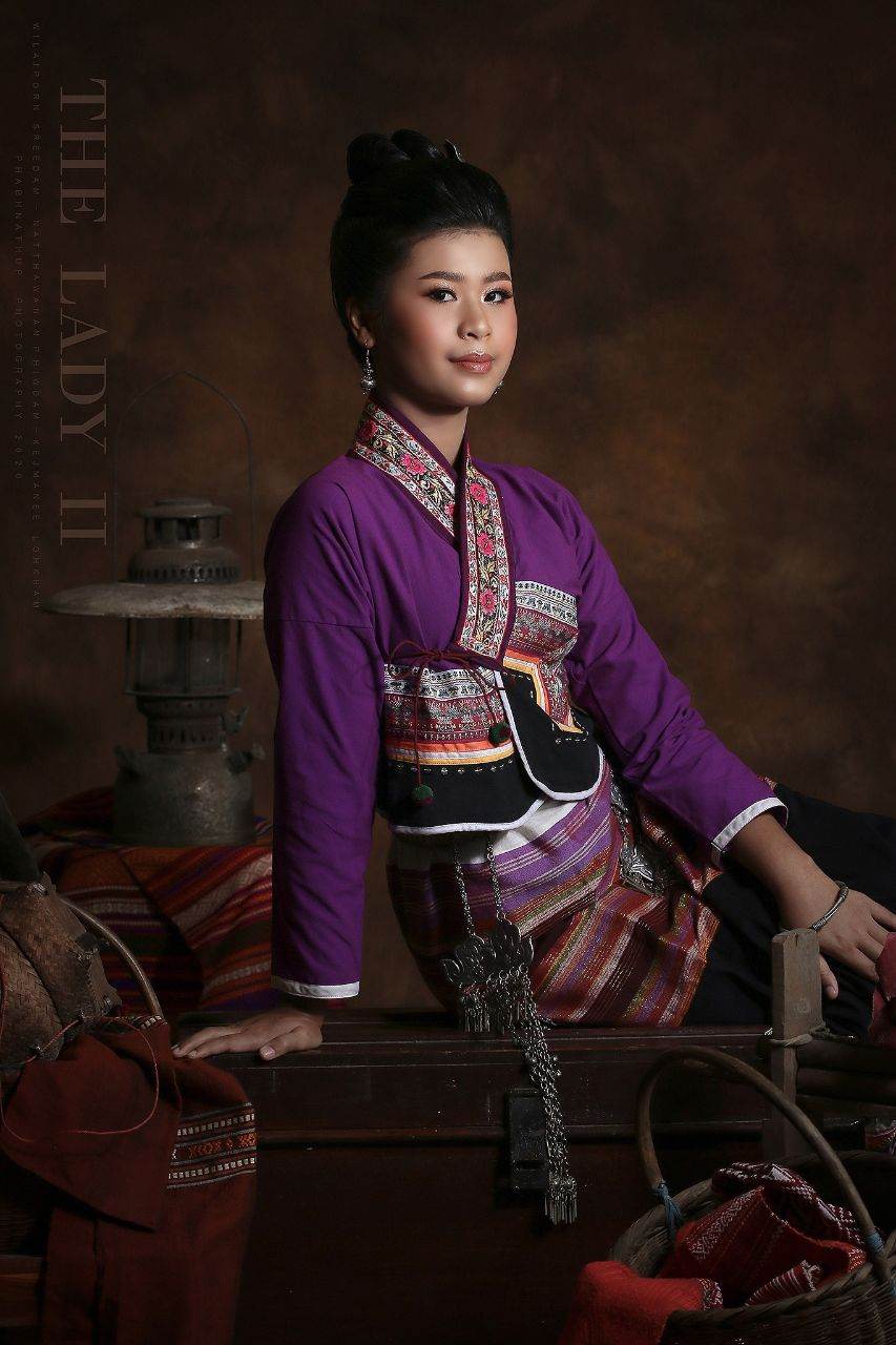 Laos 🇱🇦 | Tai Lue ethnic “ເຜົ່າໄຕລື້”