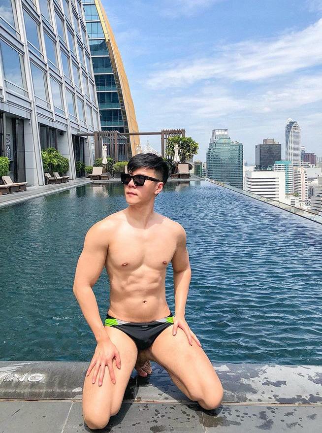 ตัวเดียวก็เซ็กซี่ได้ p<4
